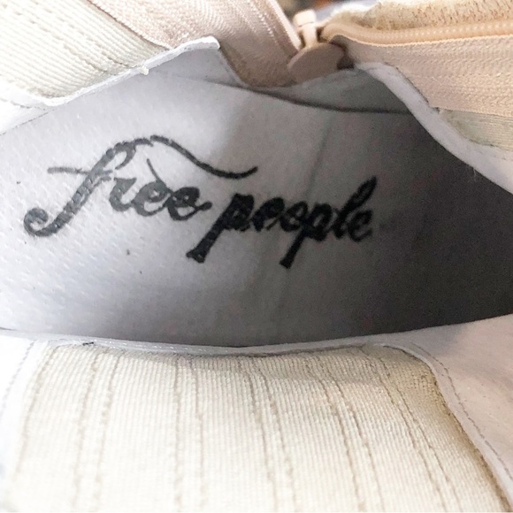 Free people ivory leather Chelsea boots - Picture 12 of 15